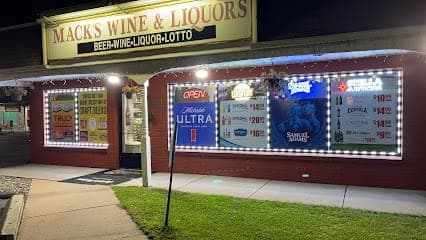 Mack's Wine & Liquor storefront