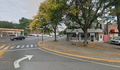 Daly's Corner Pkg storefront