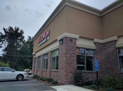 Maximum Beverage (Liquor Store) of Farmington storefront